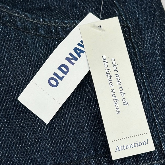 Old Navy NWT Women's "The Diva" Flared Jeans, size 6 Regular Wide Leg Boot Cut - Picture 9 of 16